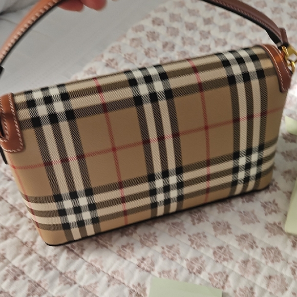 New Burberry Note Crossbody Bag Clutch Check Beige Briar Brown Multi - Picture 9 of 13